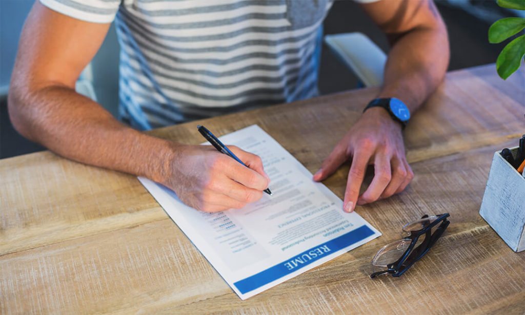 Business writing certificate picture